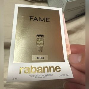 💙 4/$20 rabanne Fame Intense EAU DE PARFUM Sample Size